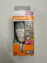 Lade das Bild in den Galerie-Viewer, OSRAM LED RETROFIT RGBW LAMPSWITH REMOTE CONTROL, 4,9W = 40W, 470 LM, E14, 200°, 2700 K (567)
