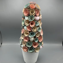 Lade das Bild in den Galerie-Viewer, LUMIDA Casa LED-Dekobäumchen Holzblüten-Design Bettontopf Höhe 35cm
